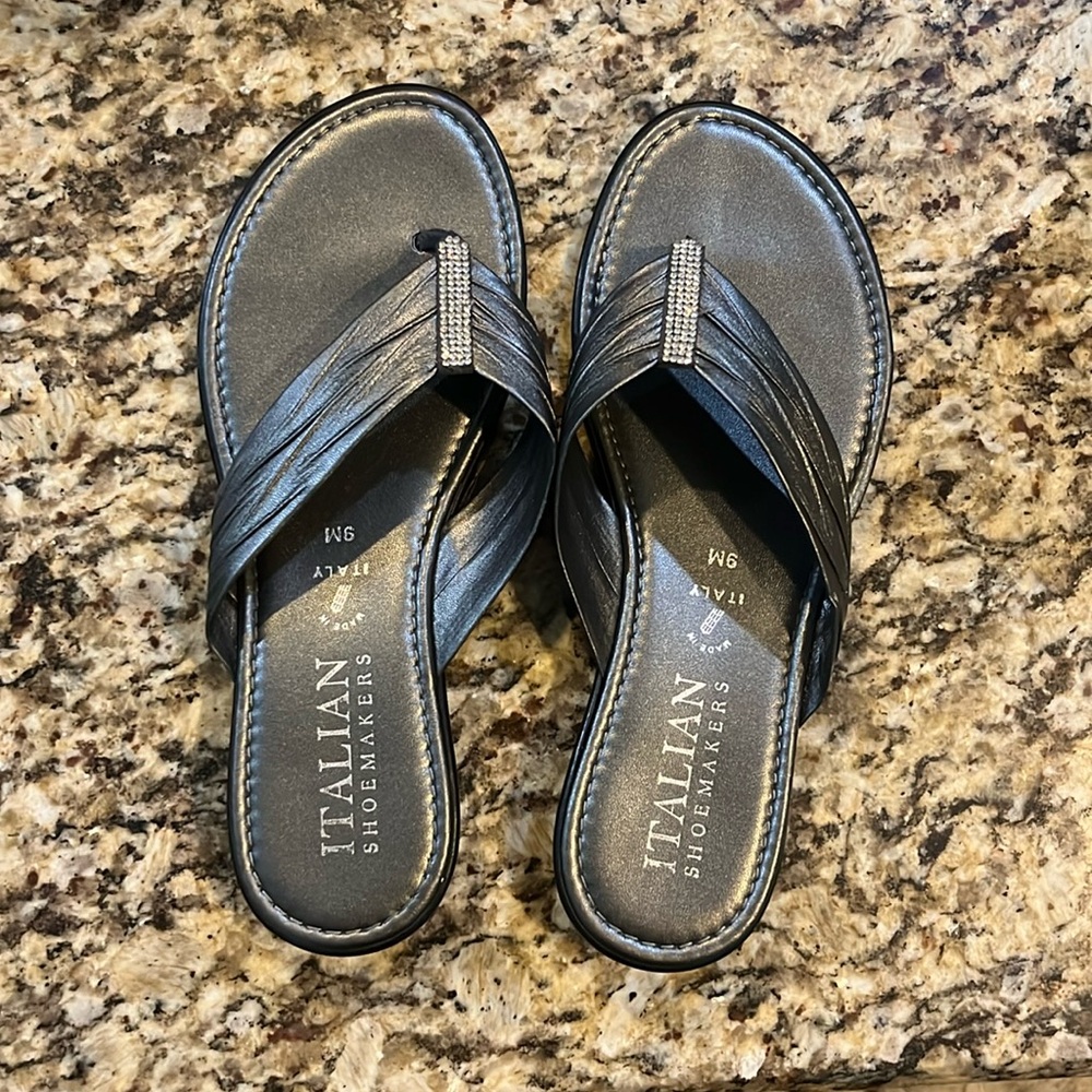 Size 9 sandals